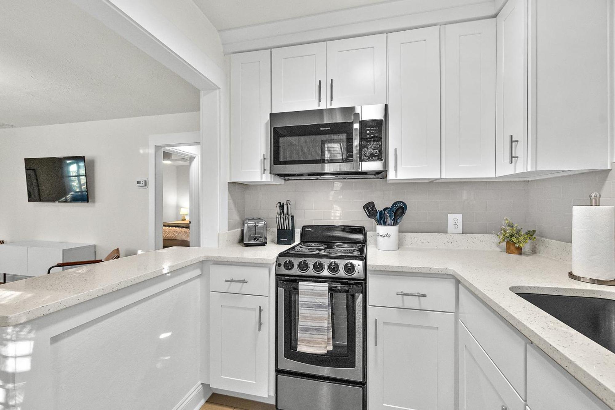 Private Uptown Flat - Walk To Nights Of Lights! Apartment St. Augustine Exterior photo